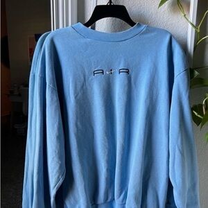 Nike 90’s Vintage Men's Light Blue Crewneck Sweater size M